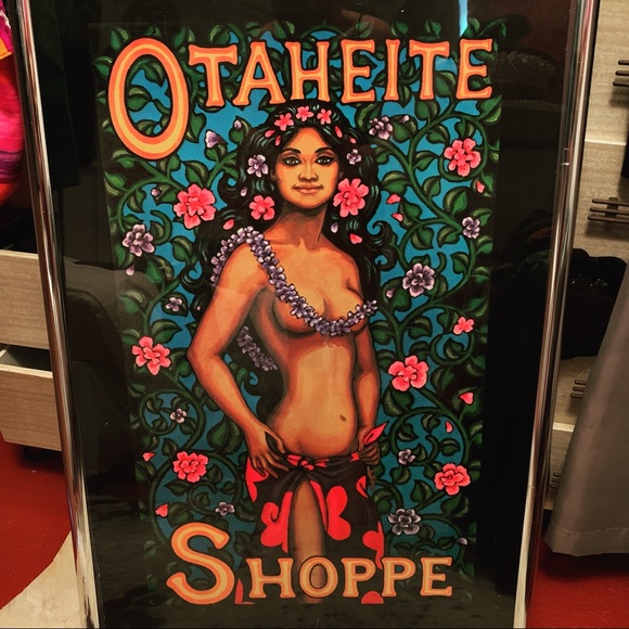 MEET YOUR POSHER!! Aloha kākou! - Picture 8 of 11